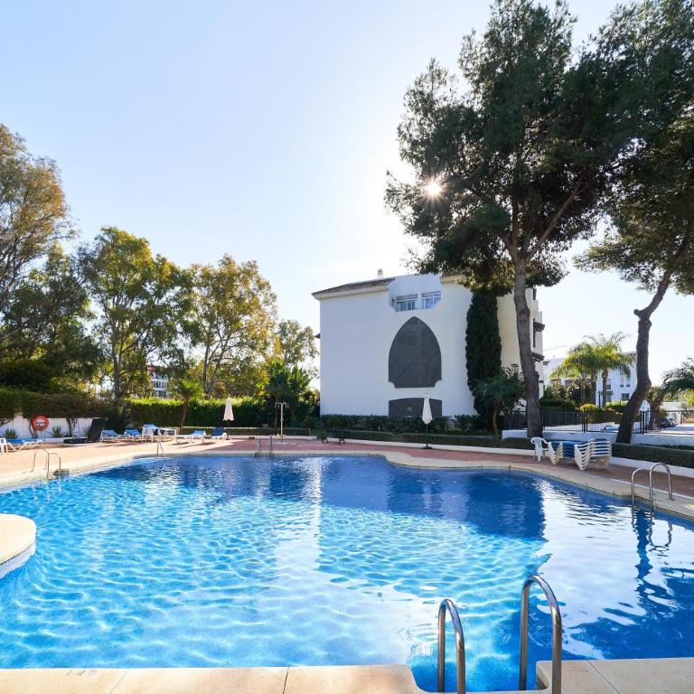 MARBELLA BANUS SUITES - Banus Rio Verde Beachside - Apartamento de 2 dormitorios con balcón - 13