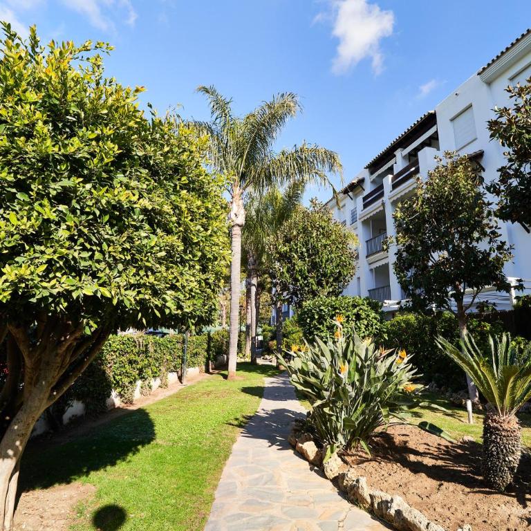 MARBELLA BANUS SUITES - Banus Rio Verde Beachside - Apartamento de 2 dormitorios con balcón - 57