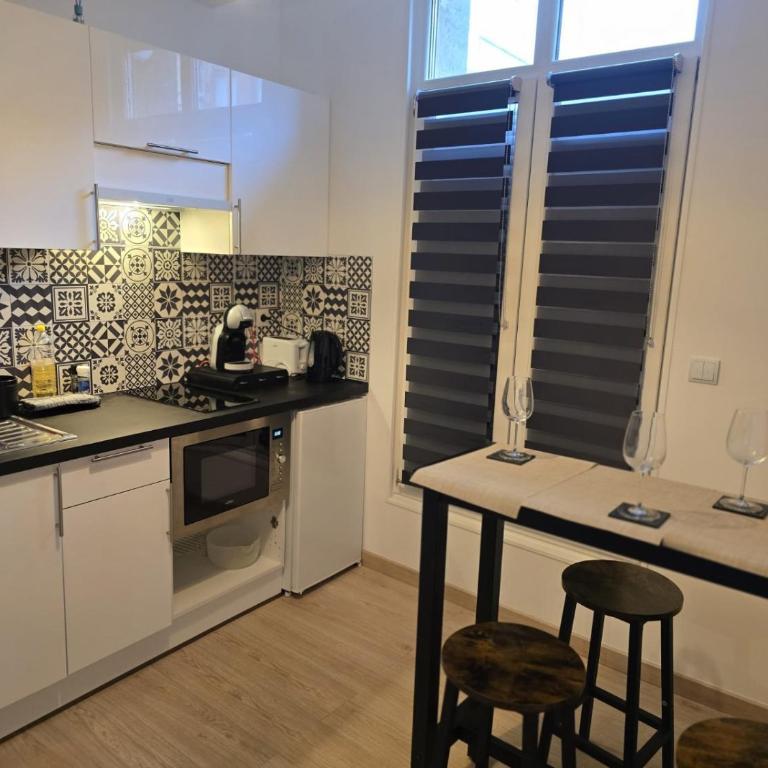 Hamdan Suite - Appartamento con 2 Camere da Letto - 1