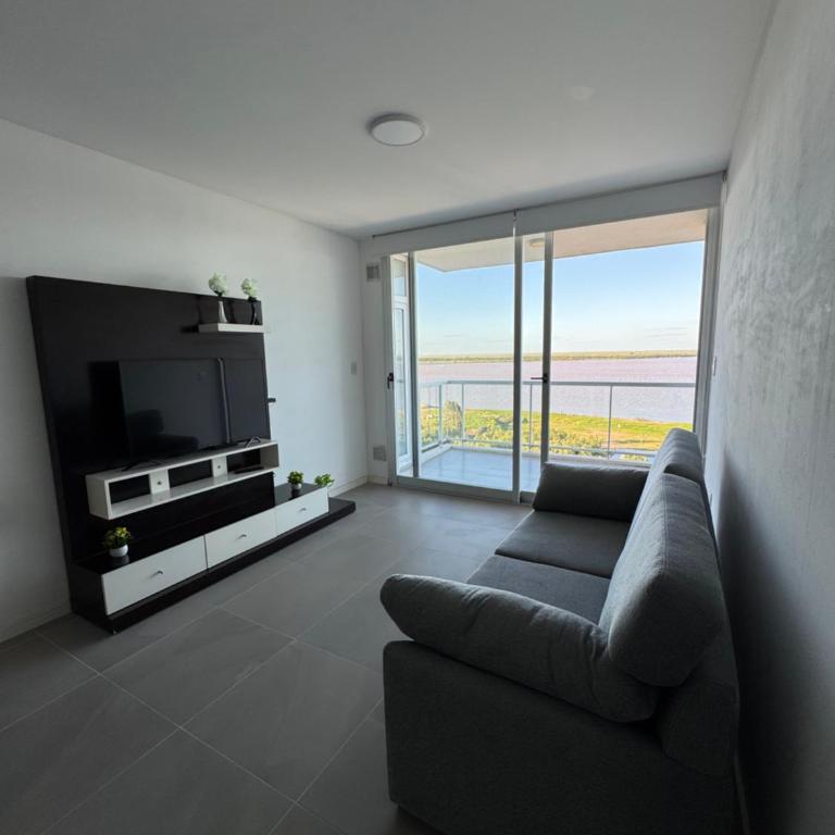 Vista al río Paraná - Apartamento de 2 dormitorios - 8