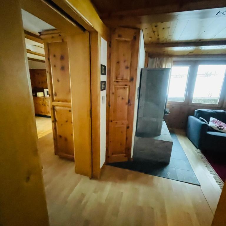 5 Zimmer-Wohnung mit Garage und Sauna - Apartment mit 3 Schlafzimmern und Bergblick - 42