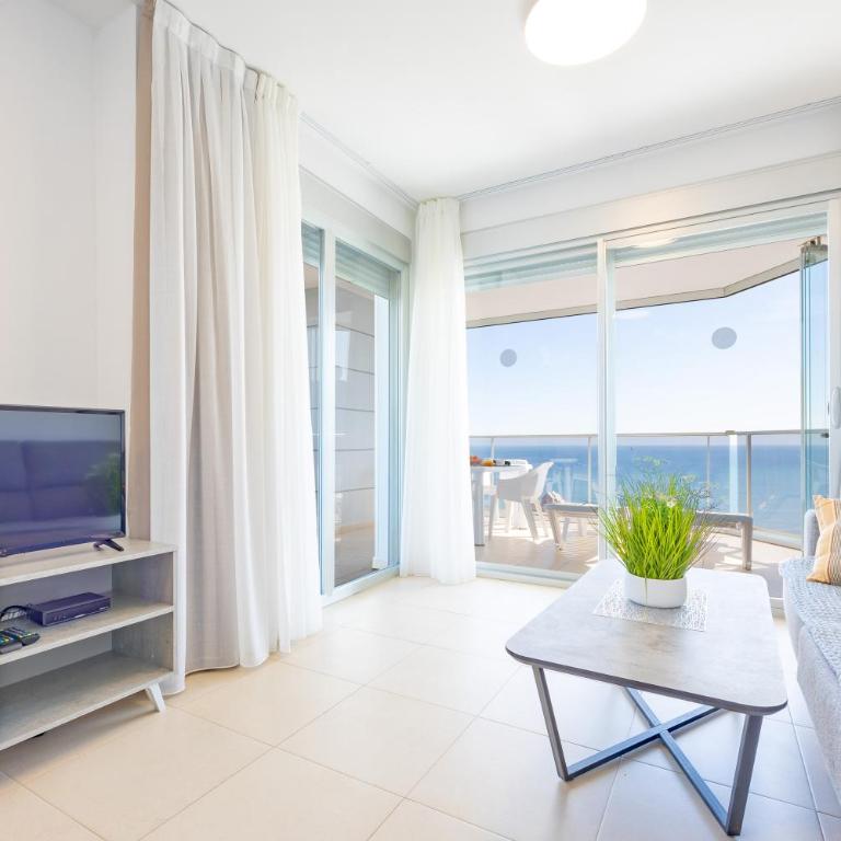 Elysium Apartment vistas panorámicas al mar - Two-Bedroom Apartment - 23