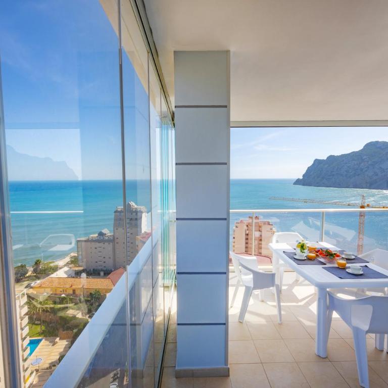 Elysium Apartment vistas panorámicas al mar - Two-Bedroom Apartment - 10