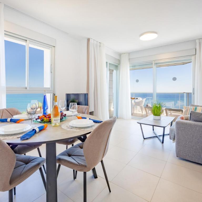 Elysium Apartment vistas panorámicas al mar - Two-Bedroom Apartment - 14