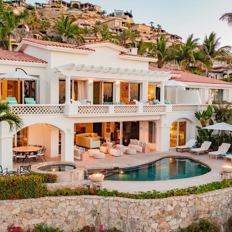 Beautiful 5 Bd Villas Del Mar Villa Staffed & Steps from the Beach - Deluxe Villa - 41
