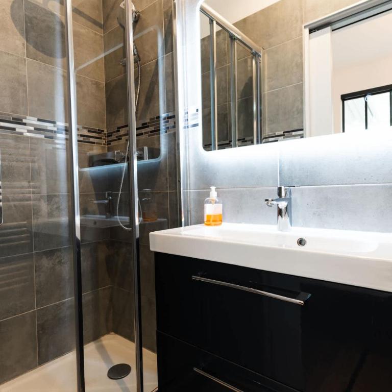 Loft House 3 BR Bastille, Marais AC by LCC Agency - Appartamento - 9