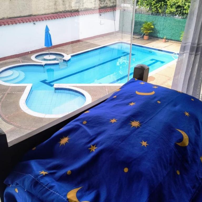 Casa campestre con piscina y jacuzzi en Melgar - Casa con 1 dormitorio - 11