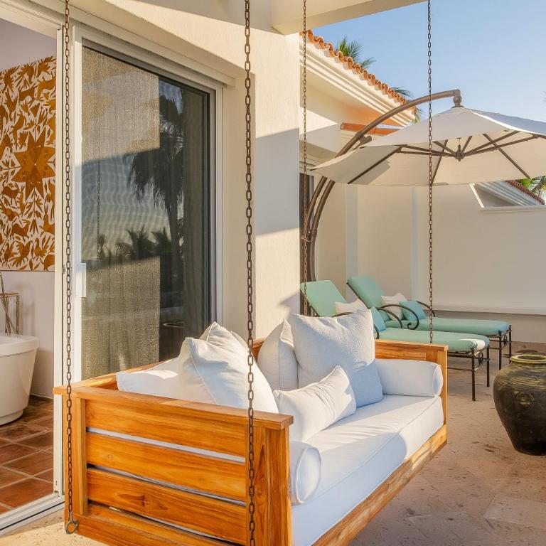 Beautiful 5 Bd Villas Del Mar Villa Staffed & Steps from the Beach - Deluxe Villa - 47