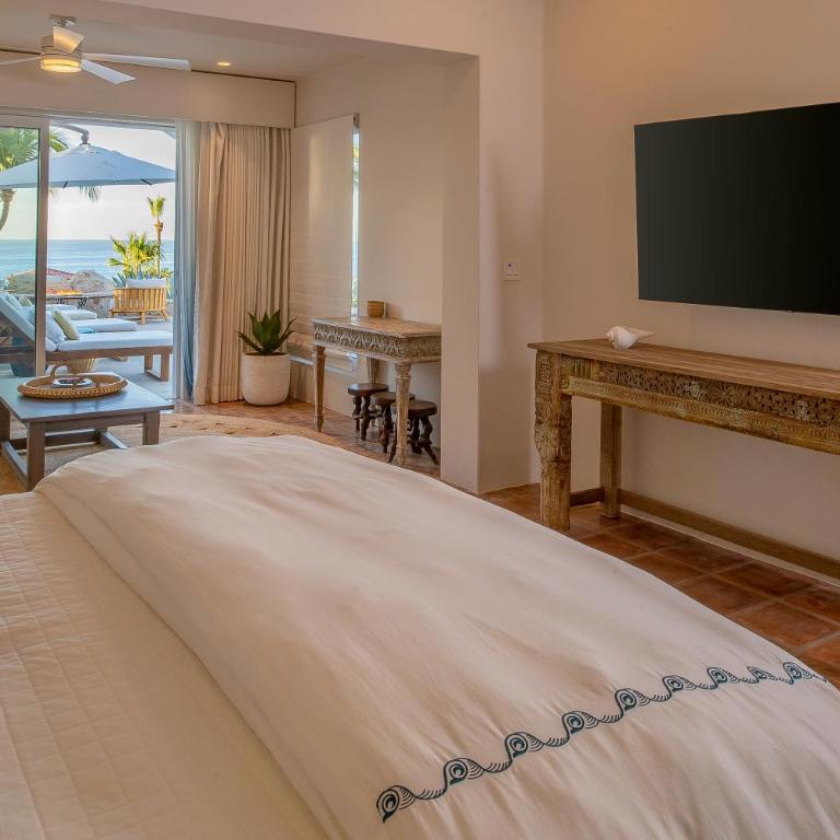 Beautiful 5 Bd Villas Del Mar Villa Staffed & Steps from the Beach - Deluxe Villa - 61