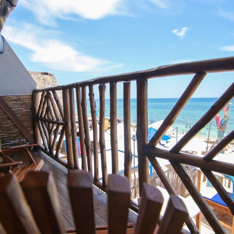 Cabaña Coral Azul - Habitación Doble Deluxe con balcón y vistas al mar - 6