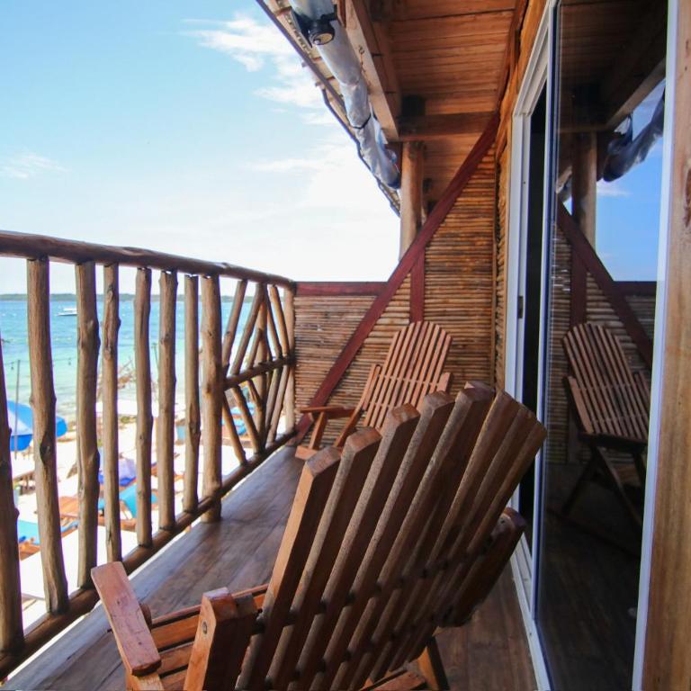 Cabaña Coral Azul - Habitación Doble Deluxe con balcón y vistas al mar - 5