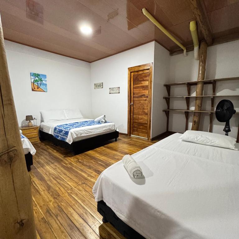 Cabaña Coral Azul - Habitación Familiar - 4