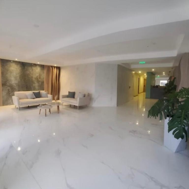 Modern studio overlooking the park - One-Bedroom Apartment - 23