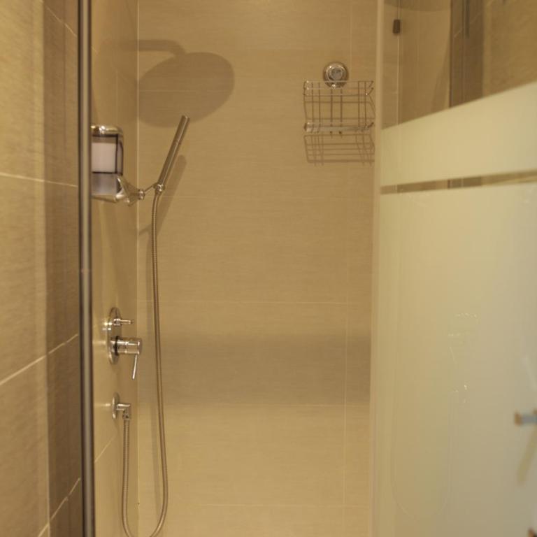 Relais 155 Guest House - Triple Room with Private Bathroom - 15