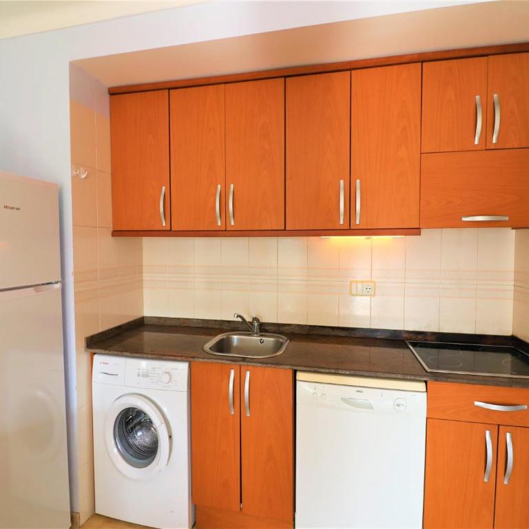 Apartment in Roses near Sta Margarita Beach - One-Bedroom Apartment - 3