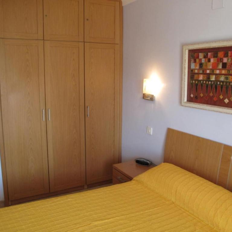 Apartment in Roses near Sta Margarita Beach - One-Bedroom Apartment - 13