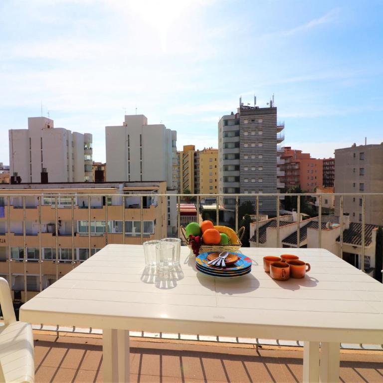 Apartment in Roses near Sta Margarita Beach - One-Bedroom Apartment - 20