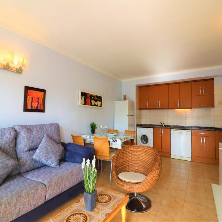 Apartment in Roses near Sta Margarita Beach - One-Bedroom Apartment - 10