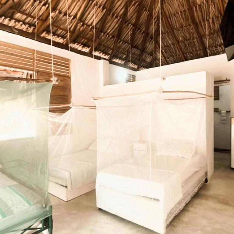 Habitación 6 personas - Family Room with Private Bathroom - 4