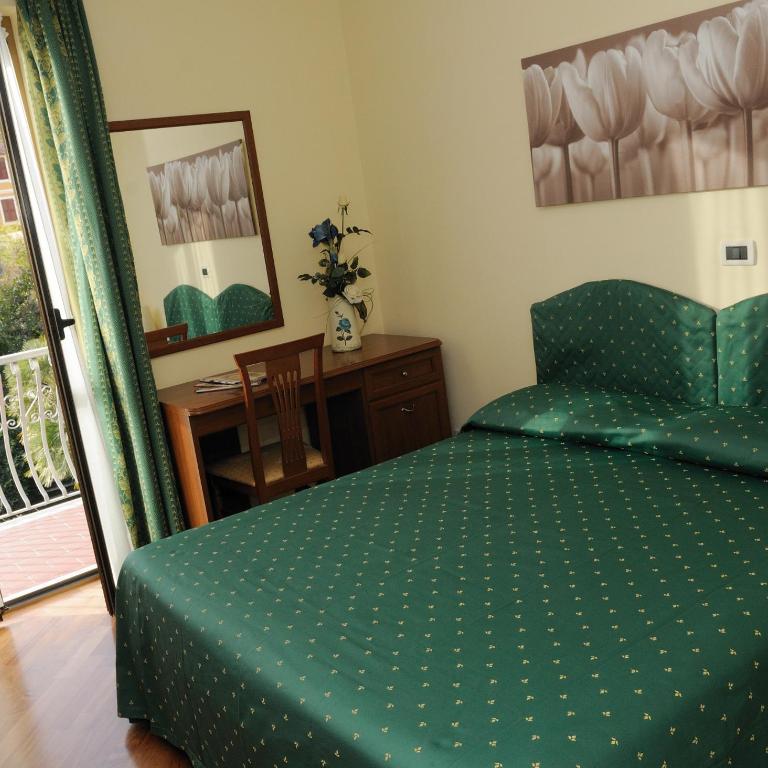 Hotel Miranda - Camera Matrimoniale - 2