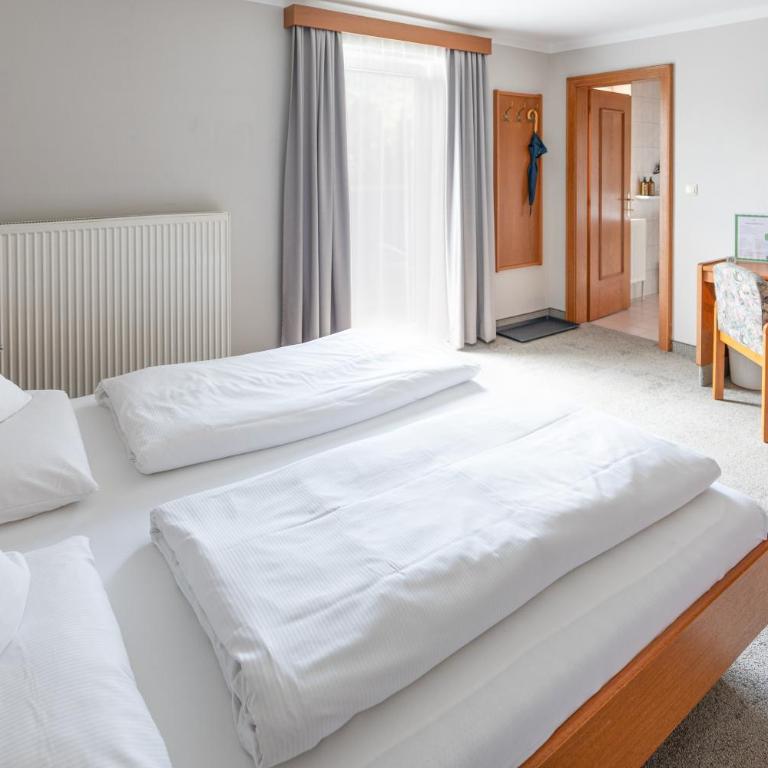 Hotel Jakob - Dreibettzimmer - Nebengebäude (3 Sterne) - 4