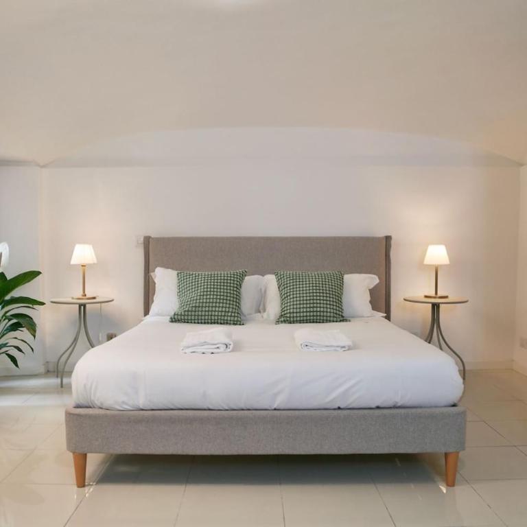 Spacious & Quiet Miracle in Trastevere - Appartamento con 2 Camere da Letto e Vista Giardino - 1