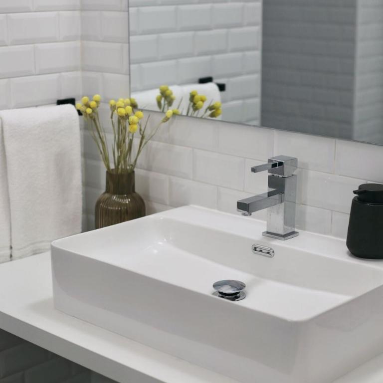 Spacious & Quiet Miracle in Trastevere - Appartamento con 2 Camere da Letto e Vista Giardino - 20