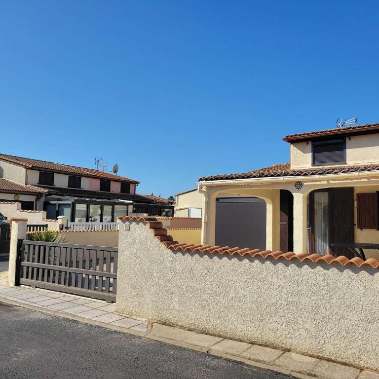 Belle villa d'angle climatisée, residence TAMARIS, wifi, 2 chambres 4 couchages PORTIRAGNES PLAGE LRTAMM1 - Maison 2 Chambres - 18