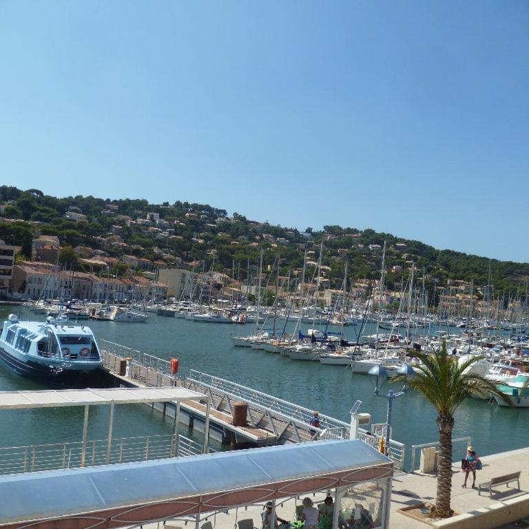 Au cœur du port de Saint-Mandrier, piscine, tennis, charme et confort - Apartment mit 1 Schlafzimmer - 13