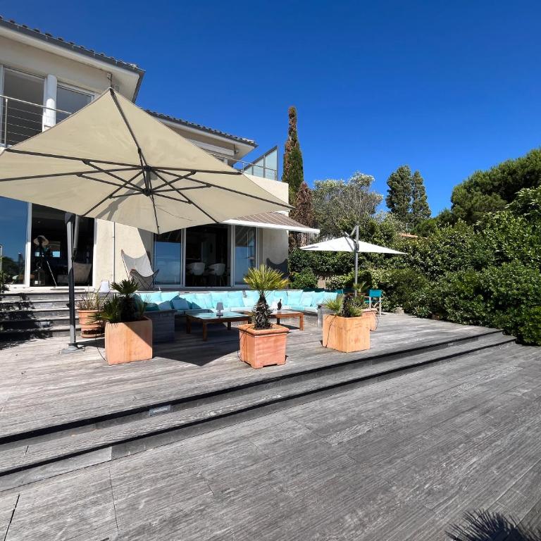 Villa front Bassin, accès plage privée, piscine - Villa - Vue sur Mer - 24