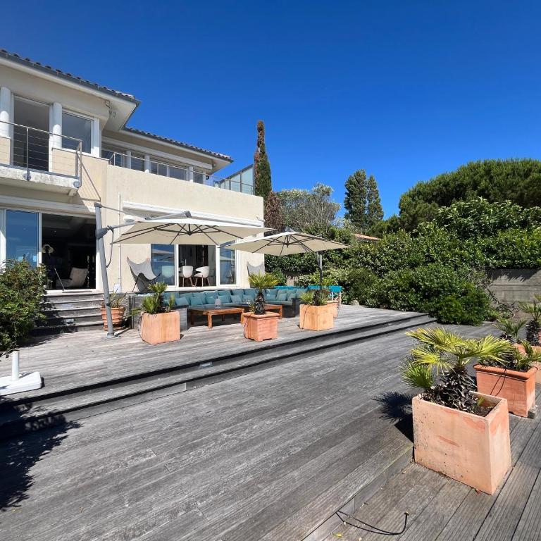 Villa front Bassin, accès plage privée, piscine - Villa - Vue sur Mer - 34