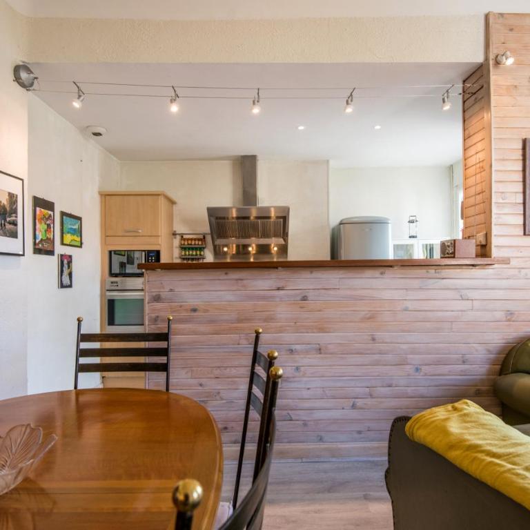 L'échappée verte pour six personnes avec terrasse, place de parking - Appartement 3 Chambres - 17