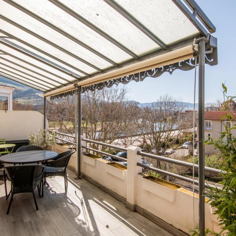 L'échappée verte pour six personnes avec terrasse, place de parking - Appartement 3 Chambres - 25