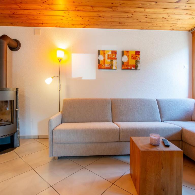 Fiesch, Ferienwohnung mit Aussensitzplatz - Studio mit Terrasse - 8