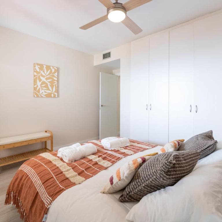 VB Ave Marina Front SeaViews 2BR - Two-Bedroom Apartment with Sea View - 4