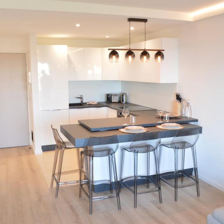 Appartement 2P vue mer Antibes - One-Bedroom Apartment - 2