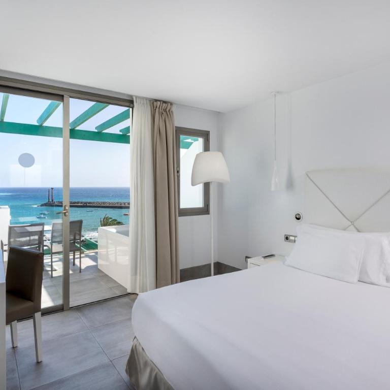 Barceló Teguise Beach - Adults Only - Habitación Doble Deluxe con vistas al mar y bañera de hidromasaje - 1 o 2 camas - 4