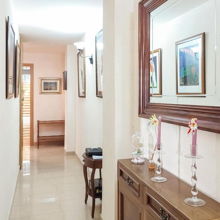 3 bedroom gorgeous apartment in Benicasim - Three-Bedroom Apartment - 14
