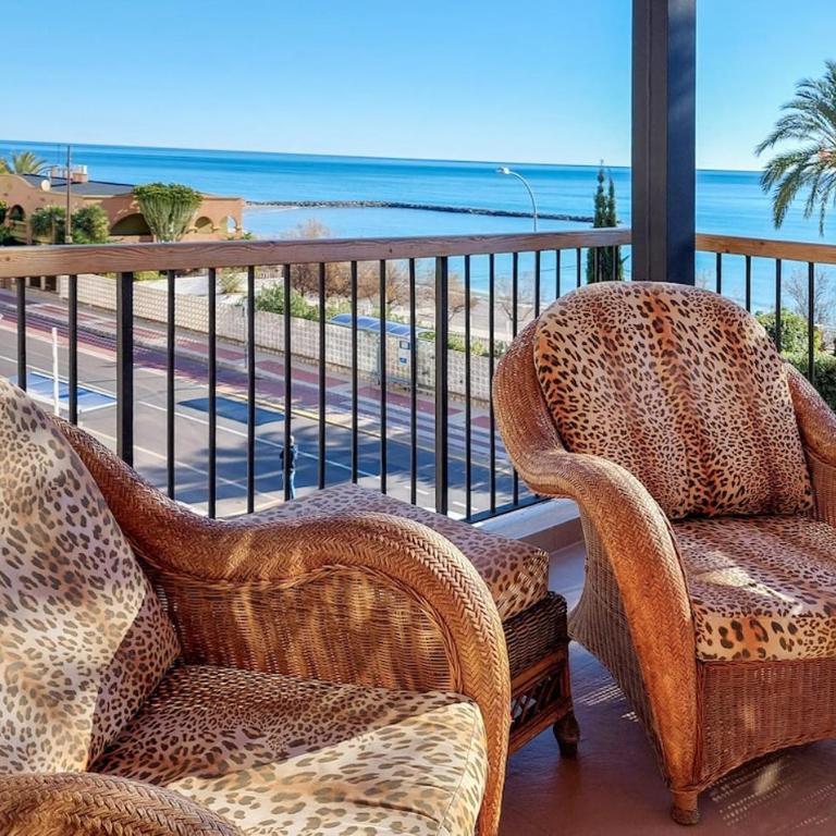 3 bedroom gorgeous apartment in Benicasim - Three-Bedroom Apartment - 20