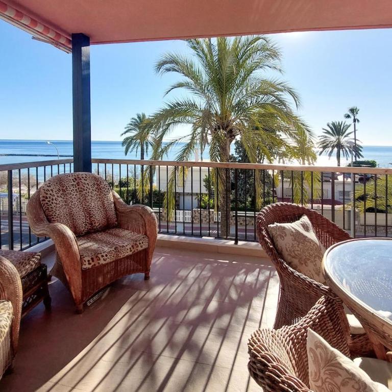 3 bedroom gorgeous apartment in Benicasim - Three-Bedroom Apartment - 24