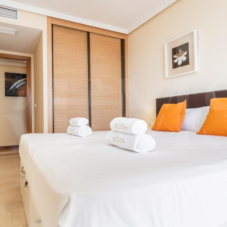 Cozy getaway with pool, close to the beach by REMS - Apartamento de 2 dormitorios - 28
