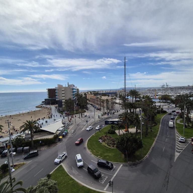 Apartamentos Playa Postiguet Alicante - Apartment with Sea View - 35