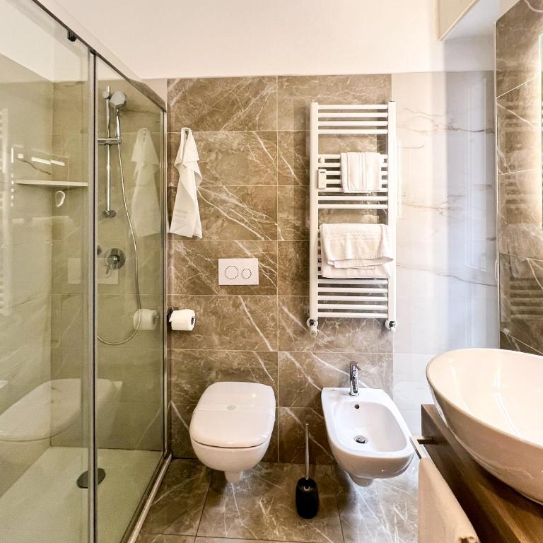 Hotel Victoria - Economy Double Room - 1
