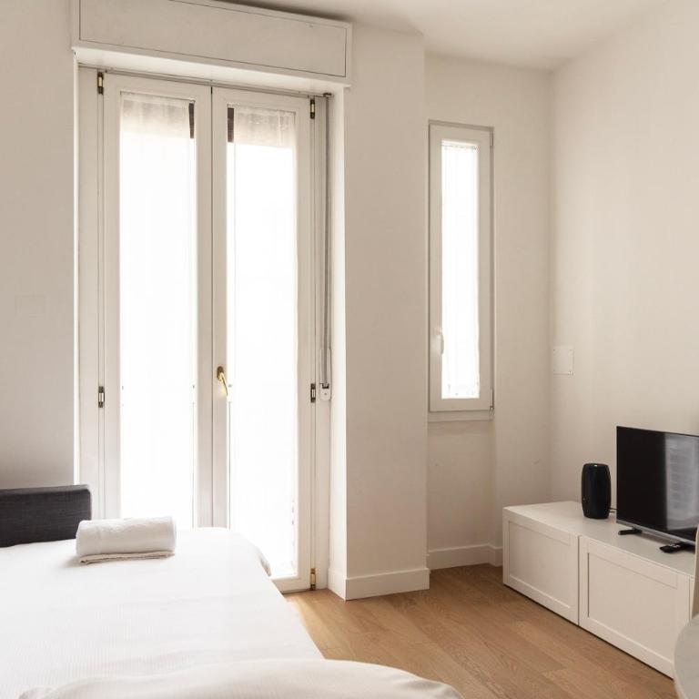 Youhosty - Gioia Tower View - Appartamento con 1 Camera da Letto - 40