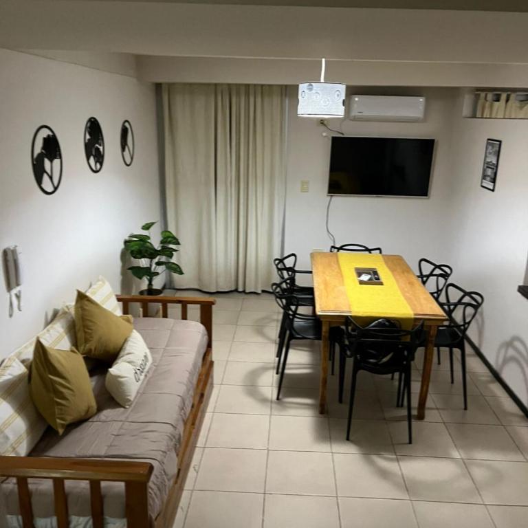 Dpto centrico - Apartamento de 2 dormitorios - 1
