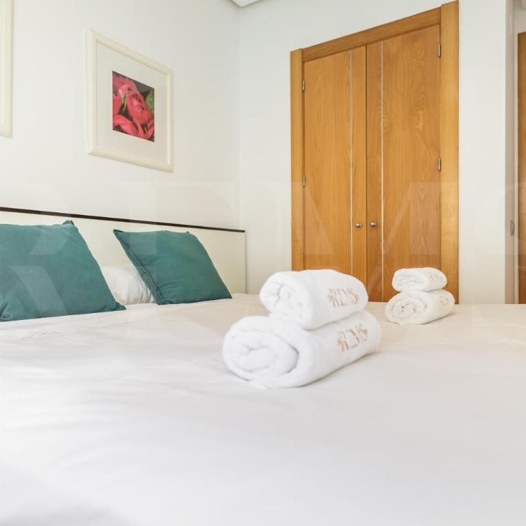 Seaside stay with large terrace, pool & parking REMS - Apartamento de 3 dormitorios - 6