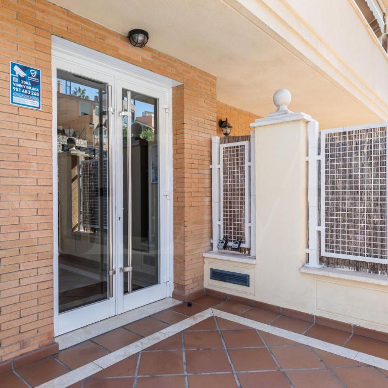 Seaside stay with large terrace, pool & parking REMS - Apartamento de 3 dormitorios - 26