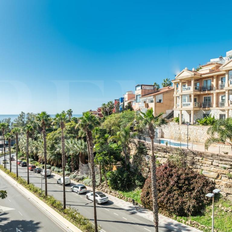 Seaside stay with large terrace, pool & parking REMS - Apartamento de 3 dormitorios - 36