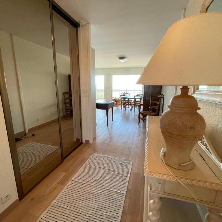 Spacious Bay View La Baule floor 9 Parking - Appartement 2 Chambres - 17