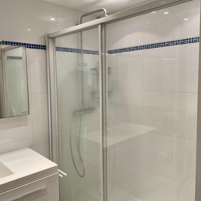 Spacious Bay View La Baule floor 9 Parking - Appartement 2 Chambres - 13